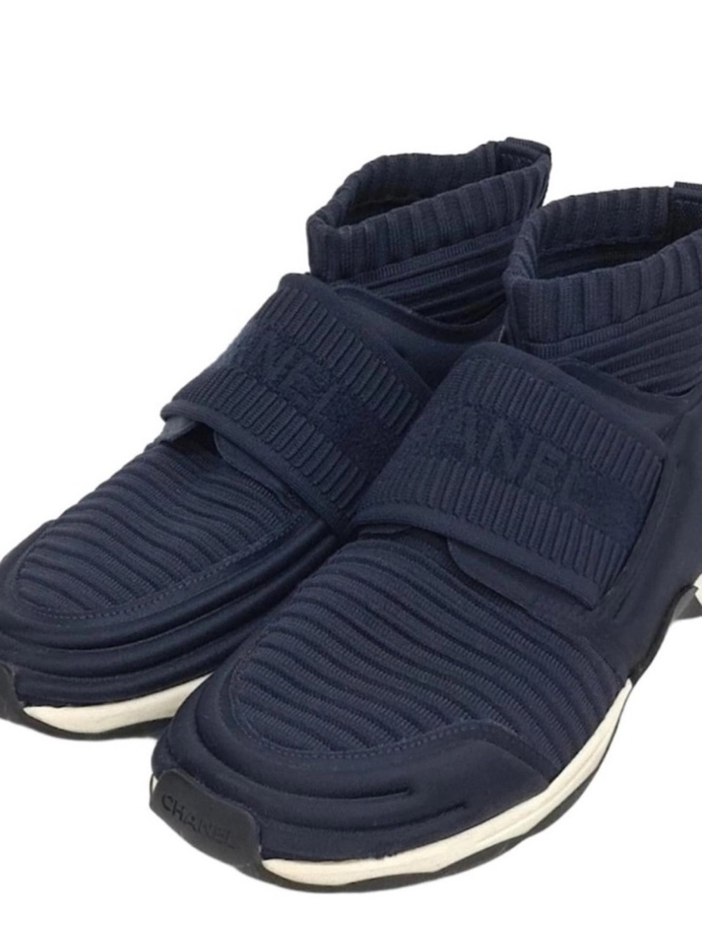 CHANEL Dark Blue Knit High-Top Sneakers - Picture 10 of 10
